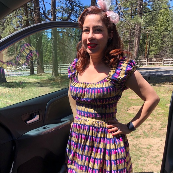 Meet your Posher, Sunshine - Picture 2 of 3